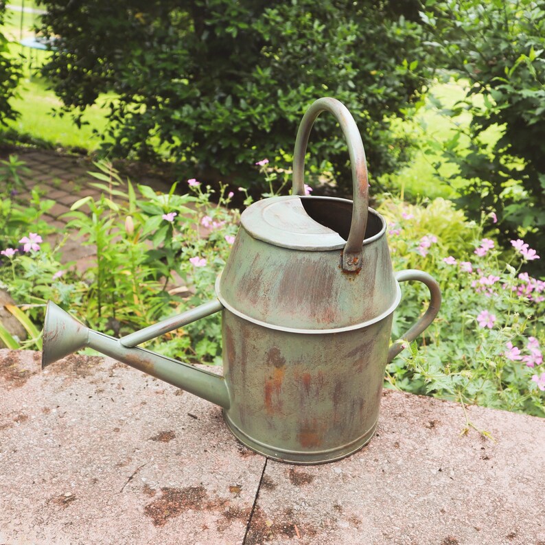 Antique Green Watering Can Garden Decor Garden Tools Etsy