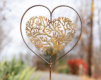 Heart Tree of Life Garden Stake | Metal Yard Decor, Memorial Gift, Farmhouse & Whimsical Garden Art, Unique Outdoor Decoration