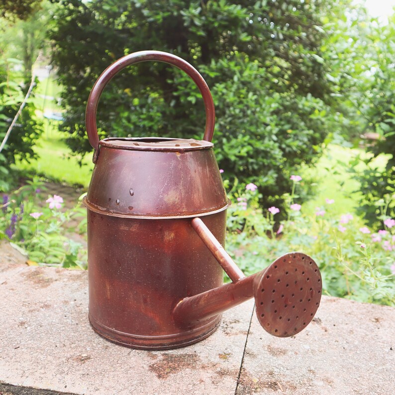Antique Red Watering Can Garden Decor Garden Tools Gifts Etsy