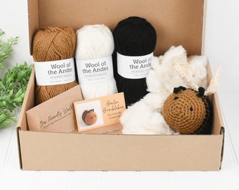 Bumblebee Crochet Kit: Wool Amigurumi Pattern, Beginner Friendly