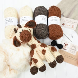 Giraffe Crochet Kit, Amigurumi Kit, Beginner Intermediate Crochet Kit, Amigurumi Giraffe, Stuffed Animal Crochet Pattern, Crochet DIY Kit