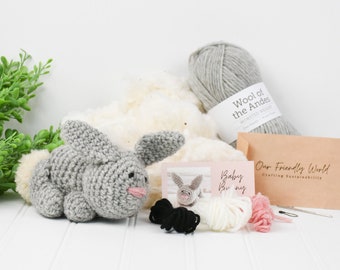Easter Bunny Crochet Kit, Learn to Crochet, Beginner Crochet Kit, Crochet Kit with Yarn, Amigurumi Kit, Crochet Kit with Tutorials