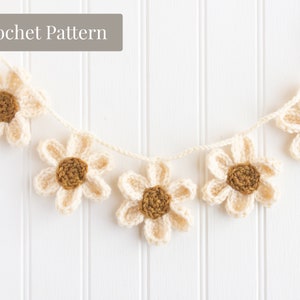 Crochet Garland Pattern, Daisy Garland Crochet Pattern, Crochet Flower Garland Pattern, Spring Flower Crochet Pattern, Daisy Chain Crochet image 2
