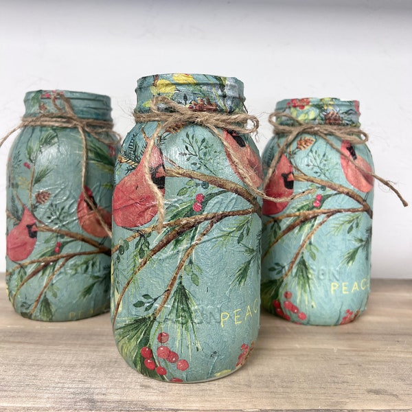 Cardinal Mason Jar Vase/ Cardinal Decor/ Christmas Decor/ Home Decor/ Vase/ Decoupage/Gifts/Gifts for her/ Holiday Decor/