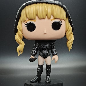 Funko Pop custom figure Taylor Rep swiftie fanart