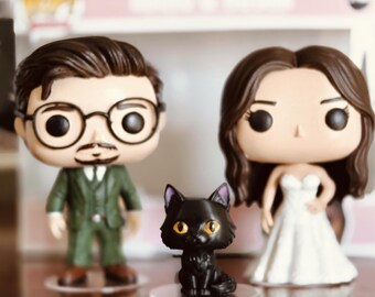 Personalized Wedding Cake Topper - Custom Funko Pop Style Couple with Pet