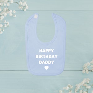 Alles Gute zum Geburtstag Daddy Baby Lätzchen | Alles Gute zum Geburtstag Papa |  Baby-Lätzchen |  Baby-Lätzchen | Kleinkind Lätzchen jeden Namen | Rot | Weiß | Rosa Baby Lätzchen