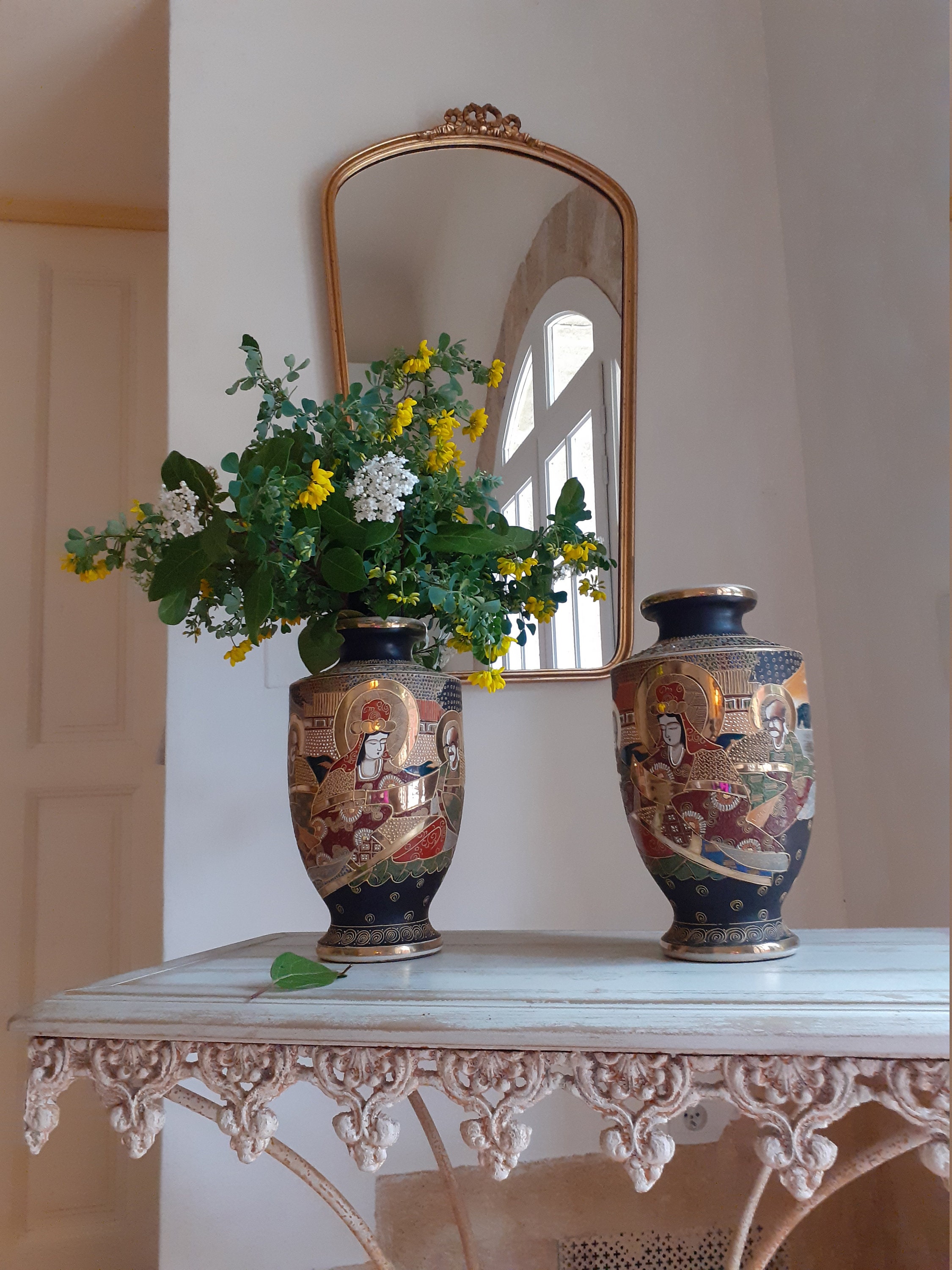 Paire de Grands Vases Satsuma Japonais Période Meiji Début Xxe Siècle