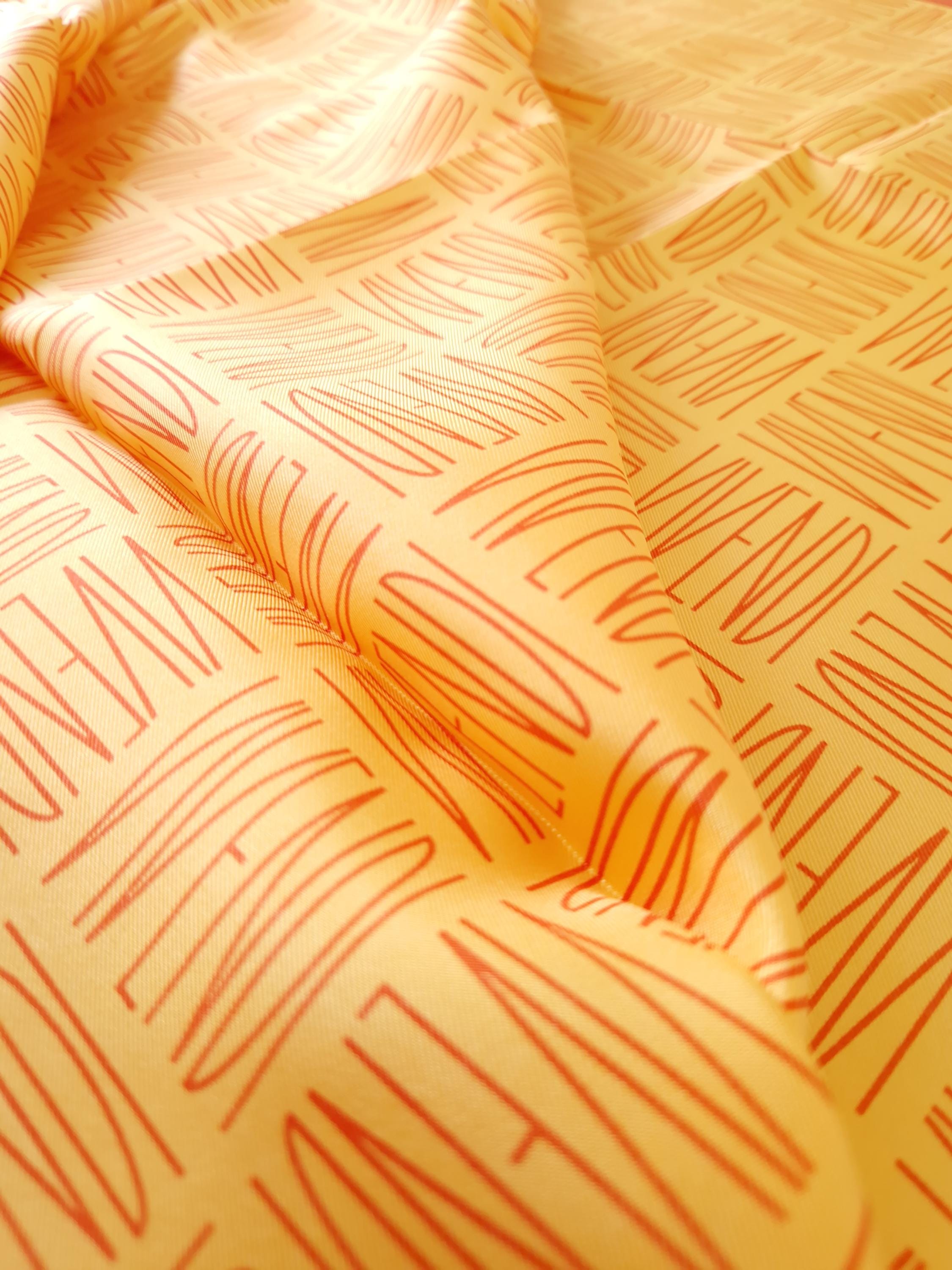 Foulard Hermès Albums De Colportage – Soie, 89x89 Cm, Blanc Et Rose, Rare, Neuf Sans étiquette