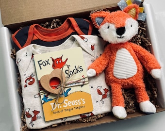Baby Shower Gift Box, Baby Boy or Girl Gender Neutral Fox Gift Set, Personalized Card - Unisex, Onesie, Newborn Basket, Book, Gift Wrap