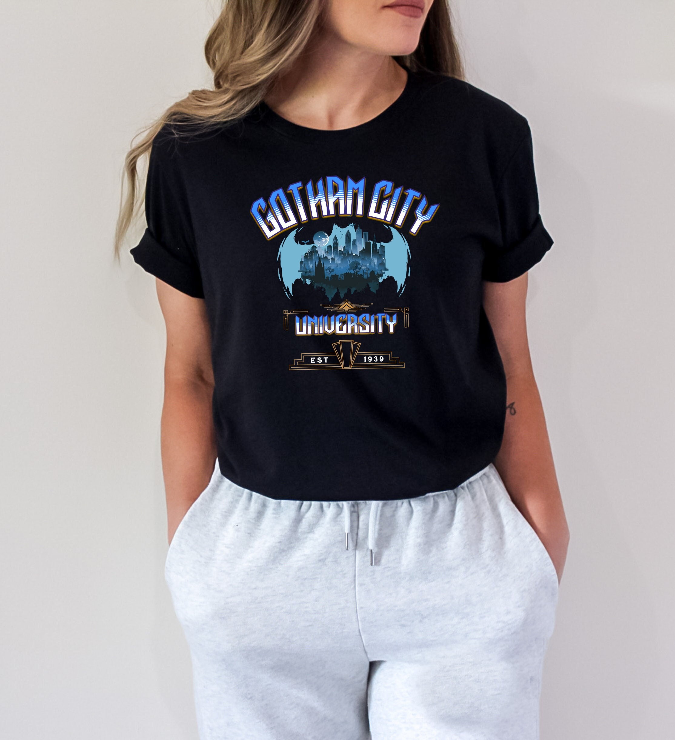 Gotham City University Shirt/ Gotham T-shirt/ Comic Book City
