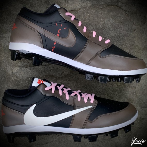 travis scott cleats