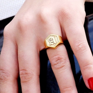 Anillo inglés antiguo personalizado, anillo con letra personalizada, anillo con inicial, anillo de sello, anillo unisex, anillo de plata esterlina, anillo hexagonal, anillos de regalo,
