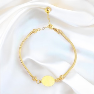 Pulsera de disco redondo personalizada de oro macizo de 14 quilates con grabado de nombre o fecha. Pulsera para mujer. Pulsera de regalo especial.