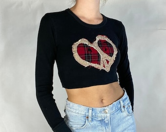 Vintage Black Red Heart Graphic Long Sleeve Tshirt / y2k 90s aesthetic clothing grunge