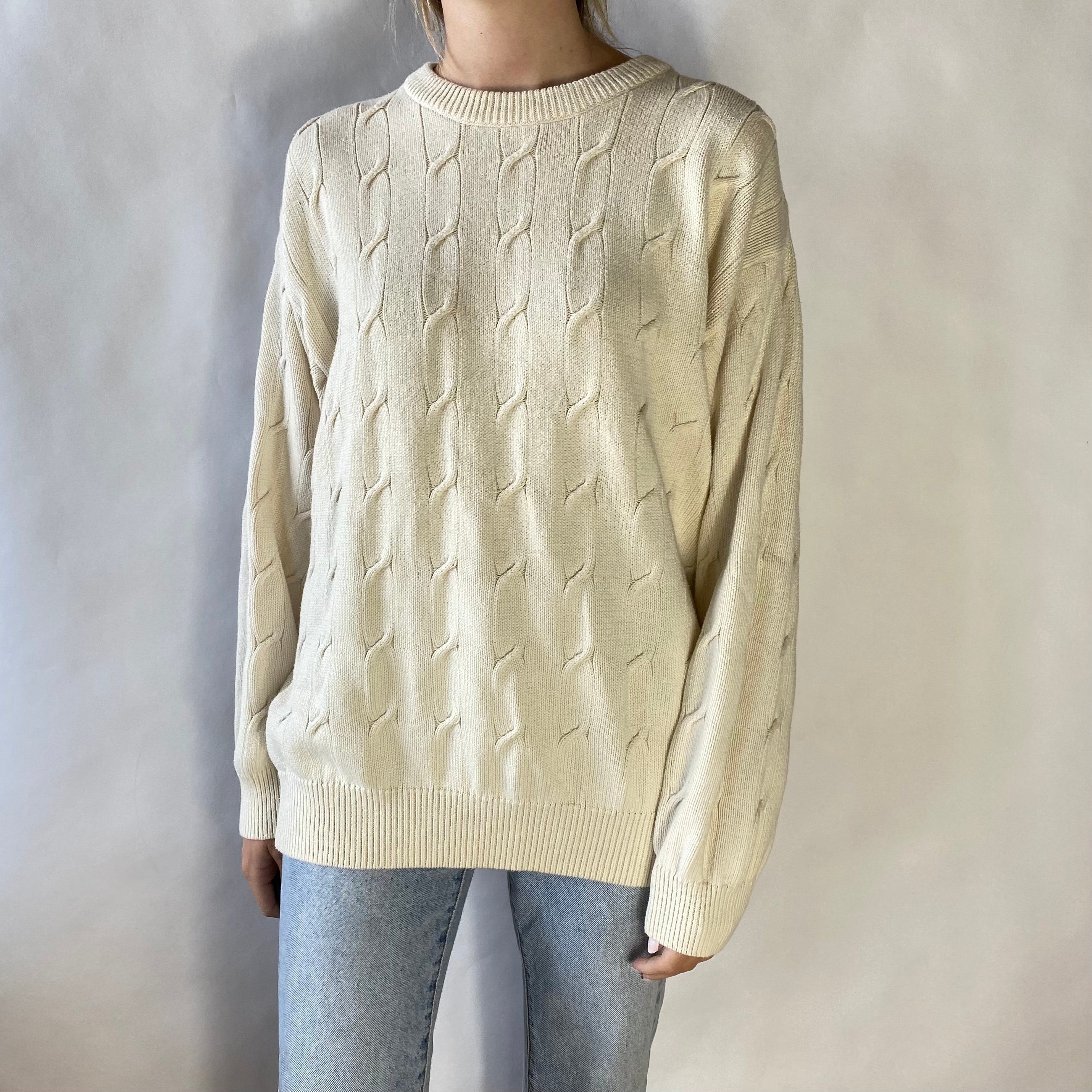 white cable knit oversized sweater
