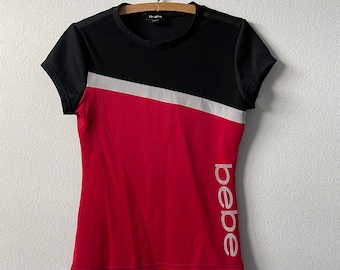 Camiseta deportiva vintage de manga corta negra y roja para bebé / Ropa de estética retro Y2K de los años 90