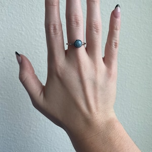 Vintage Stainless Steel Silver with Blue Stone Simple Detailed Ring / y2k 90s aesthetic clothing accessory