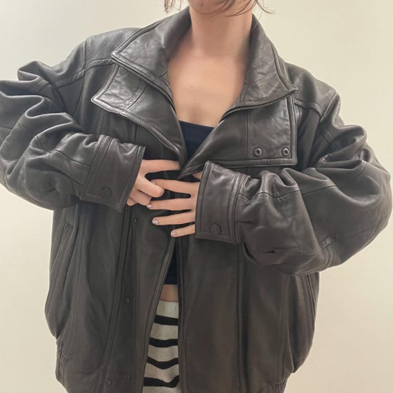 Vintage Brown Bomber Genuine Leather Jacket / Y2k 90s Aesthetic
