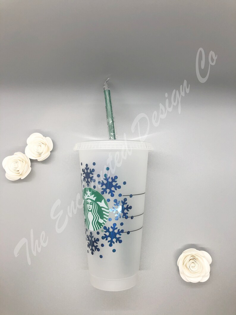 Download Starbucks Cold Cup Winter Snowflake Wreath SVG Instant | Etsy