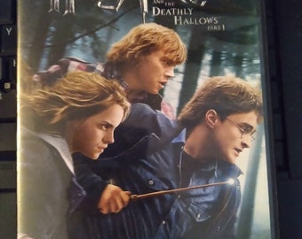 Harry Potter and The Deathly Hallows Part DVD Movie Great Shape