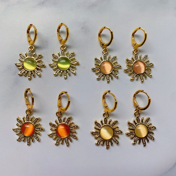 Gold/Silver Opal Sun Earrings | Sun huggies | Sun earrings | Opal sun earrings | Sunburst earrings | Gift for her | Summer earrings |