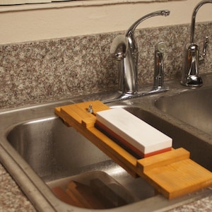 Plans de travail du bois du pont pour évier Waterstone - Station d'affûtage réglable pour pierres à eau japonaises (téléchargement PDF)