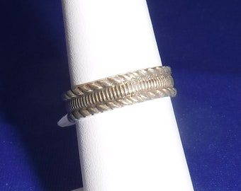 Sterling Silver Band, Twisted Edge, Wide, size 6 1/2