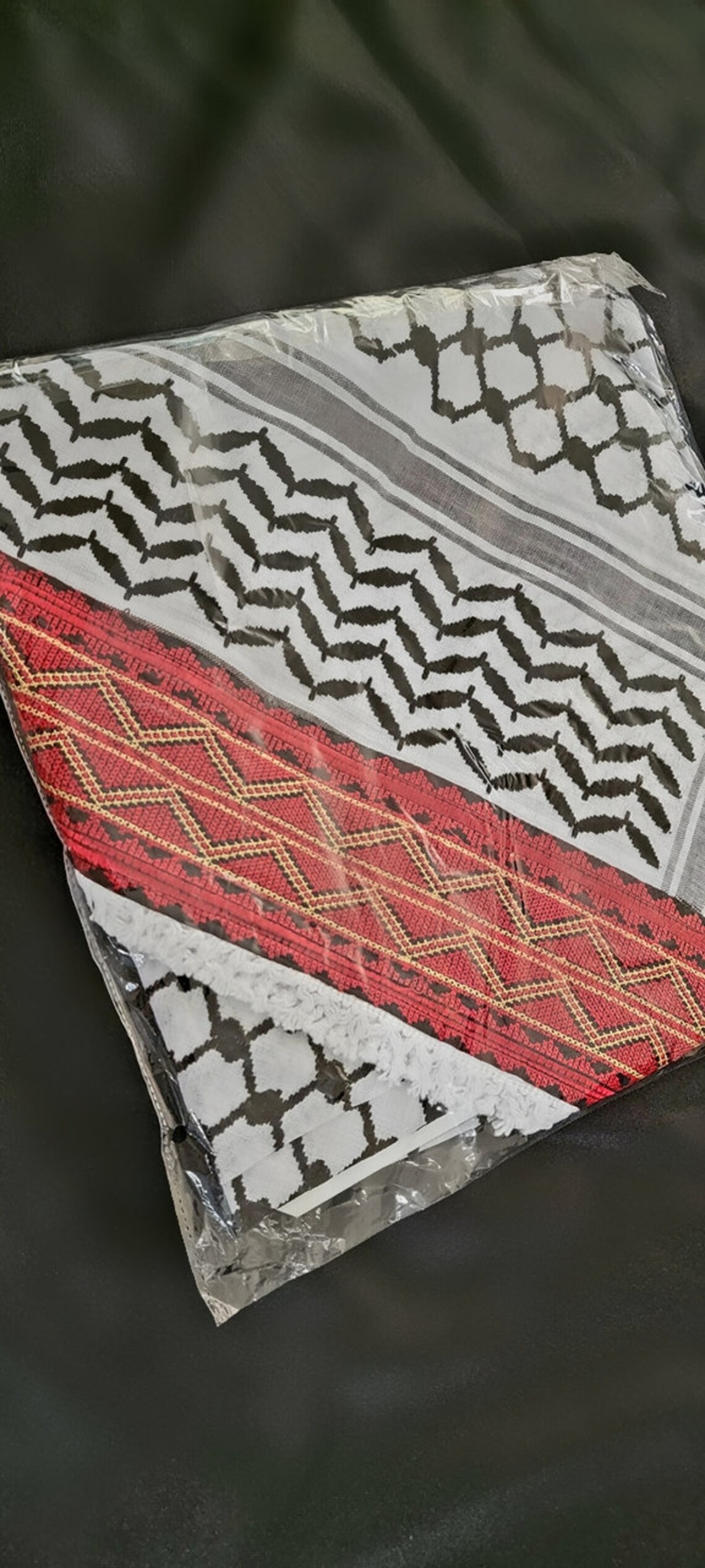 keffiyeh shawl
