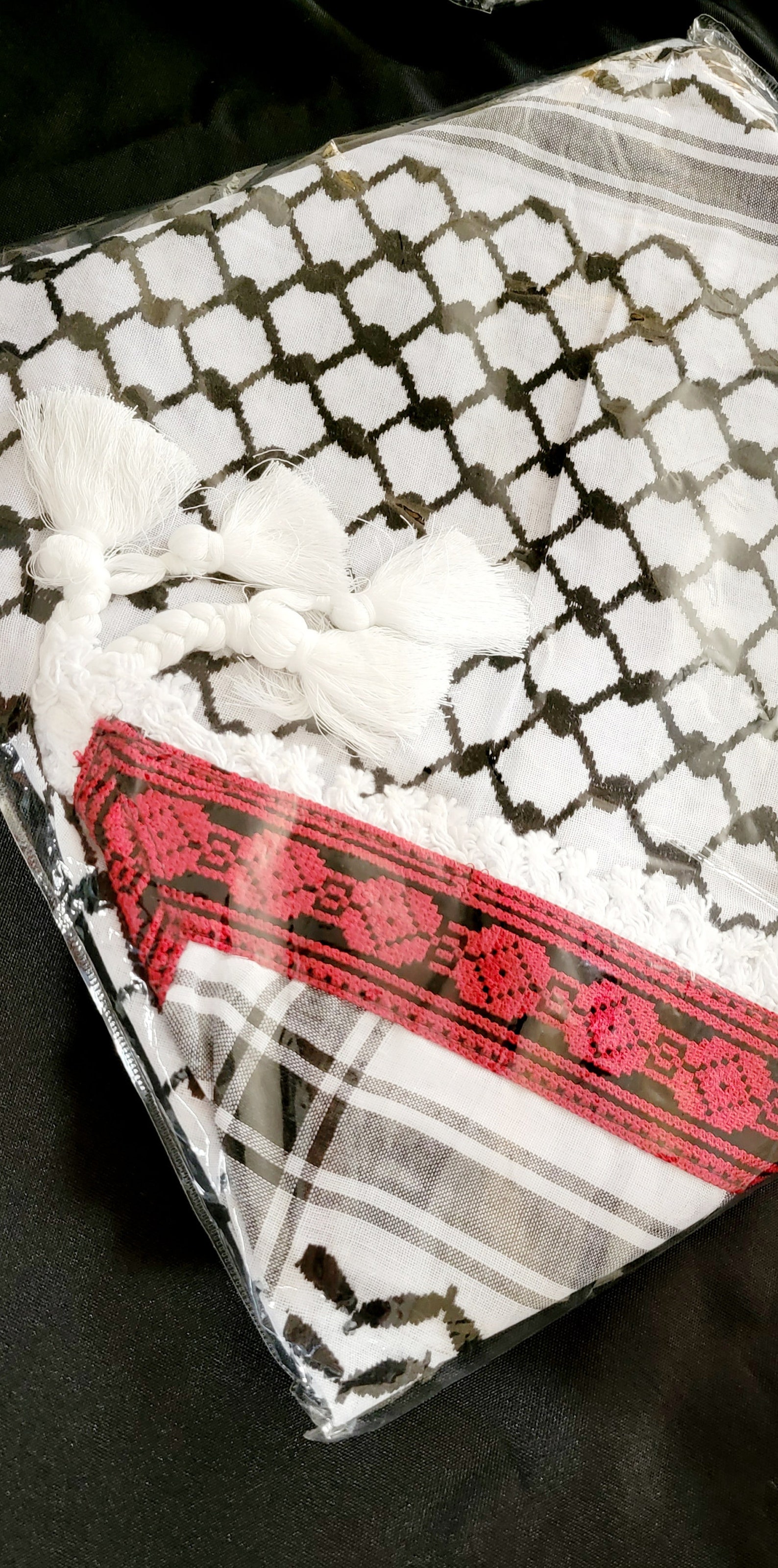 keffiyeh shawl