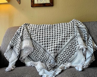Palestinian Keffiyeh Scarf حطة الكوفية الفلسطينية (Authentic high grade cotton fabric)