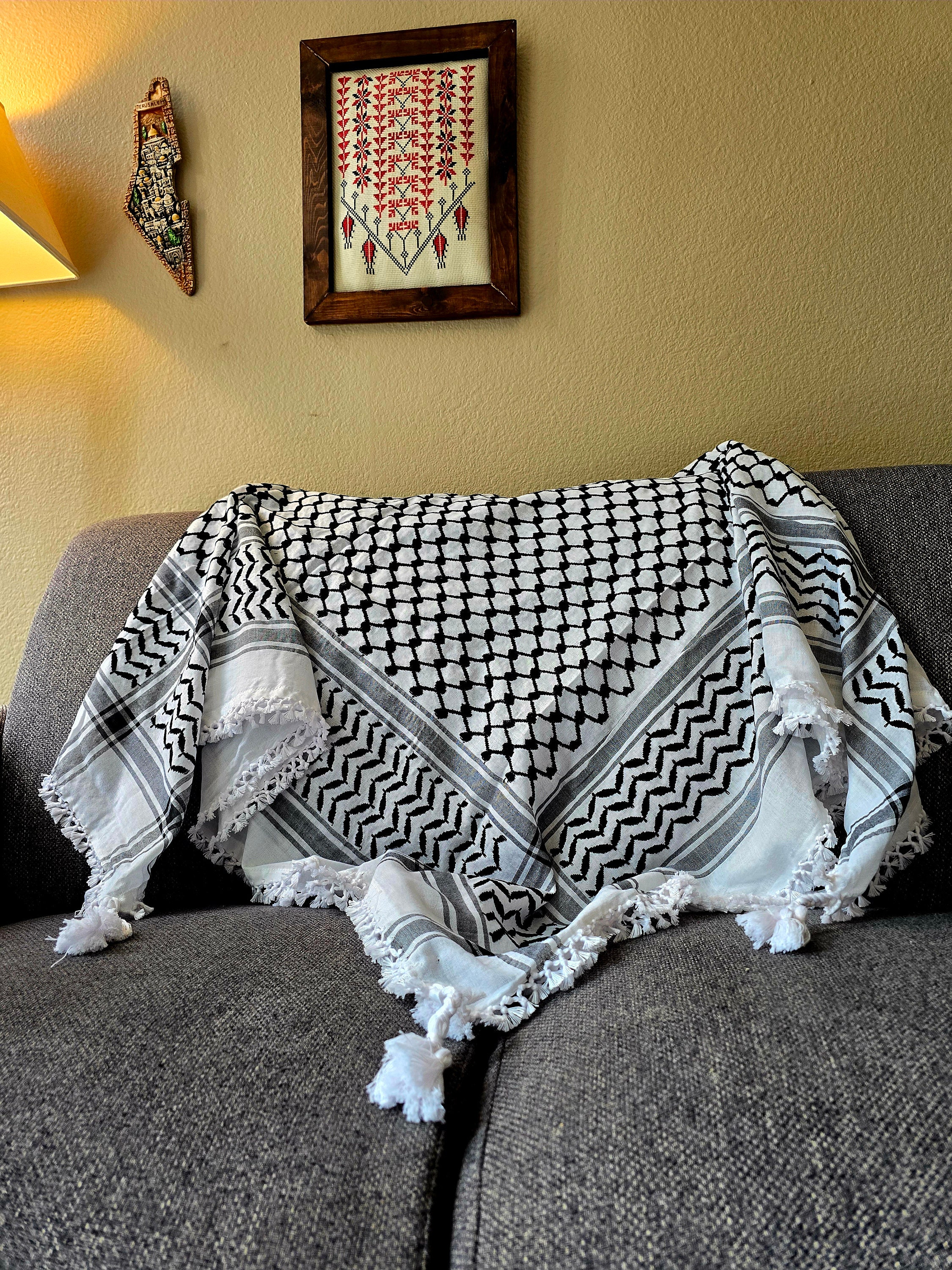 Hirbawi - Etsy