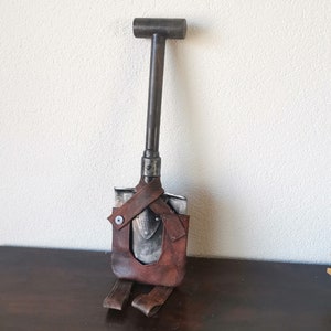 Entrenchment Shovel