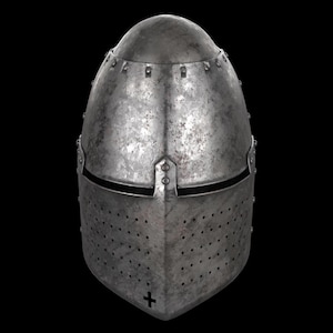 以下が含まれることがあります： 中世の鋼鉄製ヘルメット。丸みを帯びた上部と顔面プレートを備えています。ヘルメットには換気用の小さな穴がいくつかあり、前面には十字のシンボルがあります。金属は使い古された、古びた外観をしています。