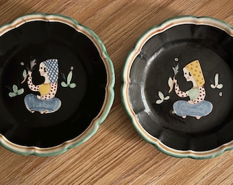 Vintage C.A.S. Vietri Made In Italy 400 Pottery 8” Plates Set Of Two Hand Painted Special Set