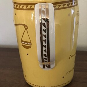 Anthropologie, Danielle Kroll, “LIBRA” Yellow Porcelain 14 Oz Mug, Gold Trim EUC image 4