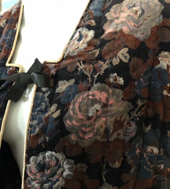 Vintage Wild Bill Made in California floral velvet