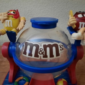 New Mini Vintage M&Ms Make-A-Splash Candy Dispenser with Box