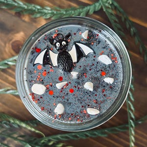 Totally Batty Gothic Halloween Candle, Horror Movie Candles, Halloween Lover Decor, Spooky Crystal Candles, Spooky Season Gifts, Creepy Cute