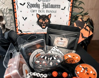 Mystery Halloween Bundle - Spooky Gift Box with Candles, Wax melts, Bath Rituals, Jewelry