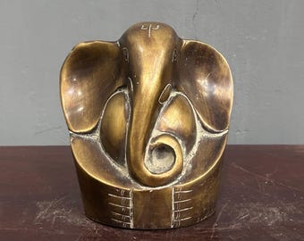 Estatua antigua de latón del Señor Ganesha: ídolo hindú hecho a mano
