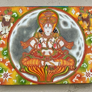 Puede incluir: Una pintura colorida que representa una deidad sentada en posición de loto sobre una luna creciente. La deidad está rodeada de nubes y otras figuras. La pintura está realizada en un estilo tradicional indio.