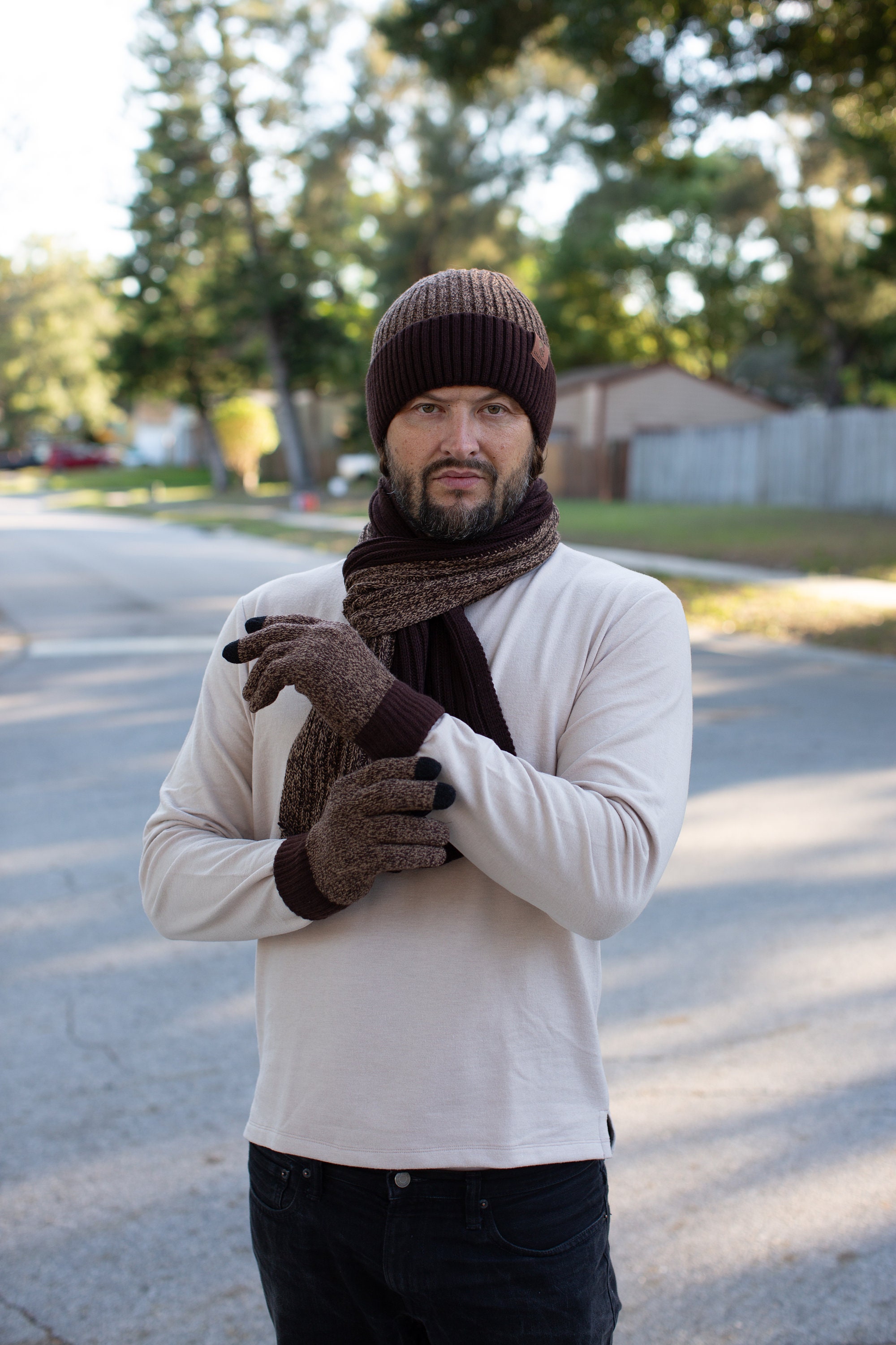 Ensemble Chaud d'hiver Bonnet et Longue écharpe Gants, Bonnet Tricotés,  Tactiles Gants Hiver Homme Doublure en Polaire, Idée Cadeau Homme :  : Mode