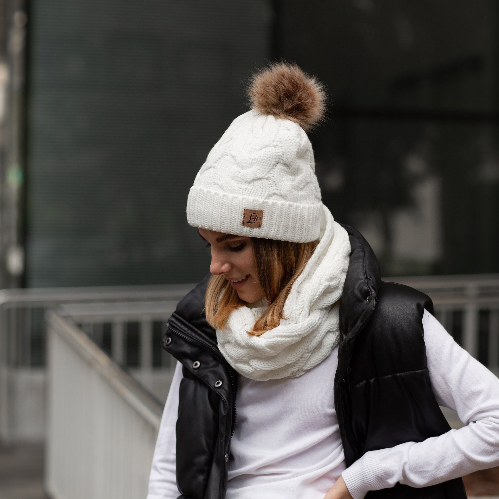 matching hat and scarf womens
