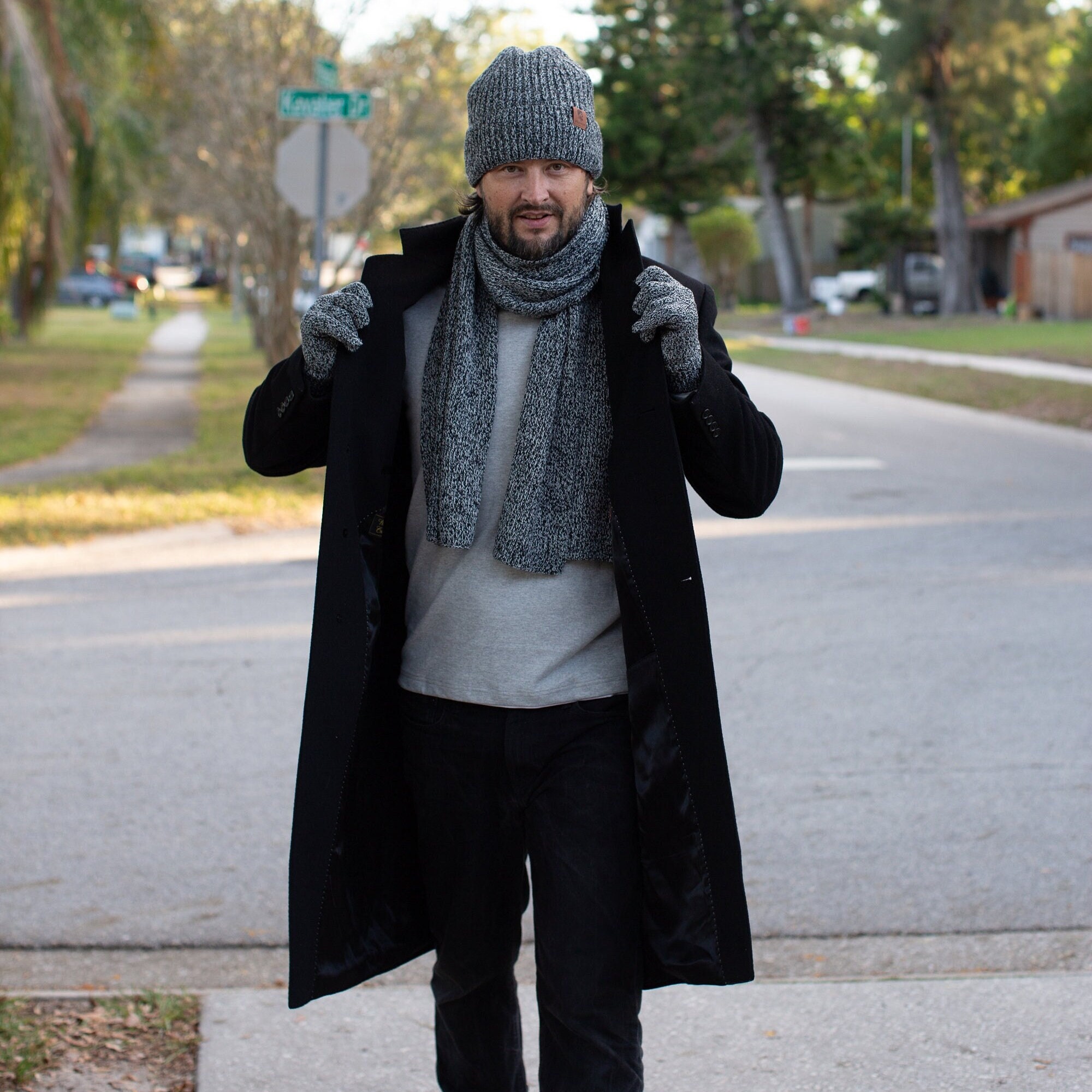 Bonnet Hiver Homme et Gants Tactile Cache Cou, Ensemble Tricotés Ga