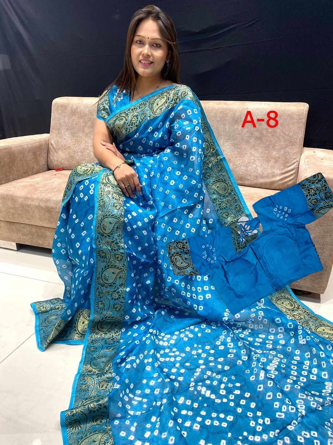 sari All Over Floral Motif Meenakari Zari Woven Saree in