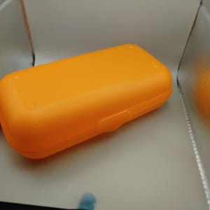 Set med nya, packbara Tupperware Oyster Twin-behållare (utvändigt mått ca 23 x 13 cm)