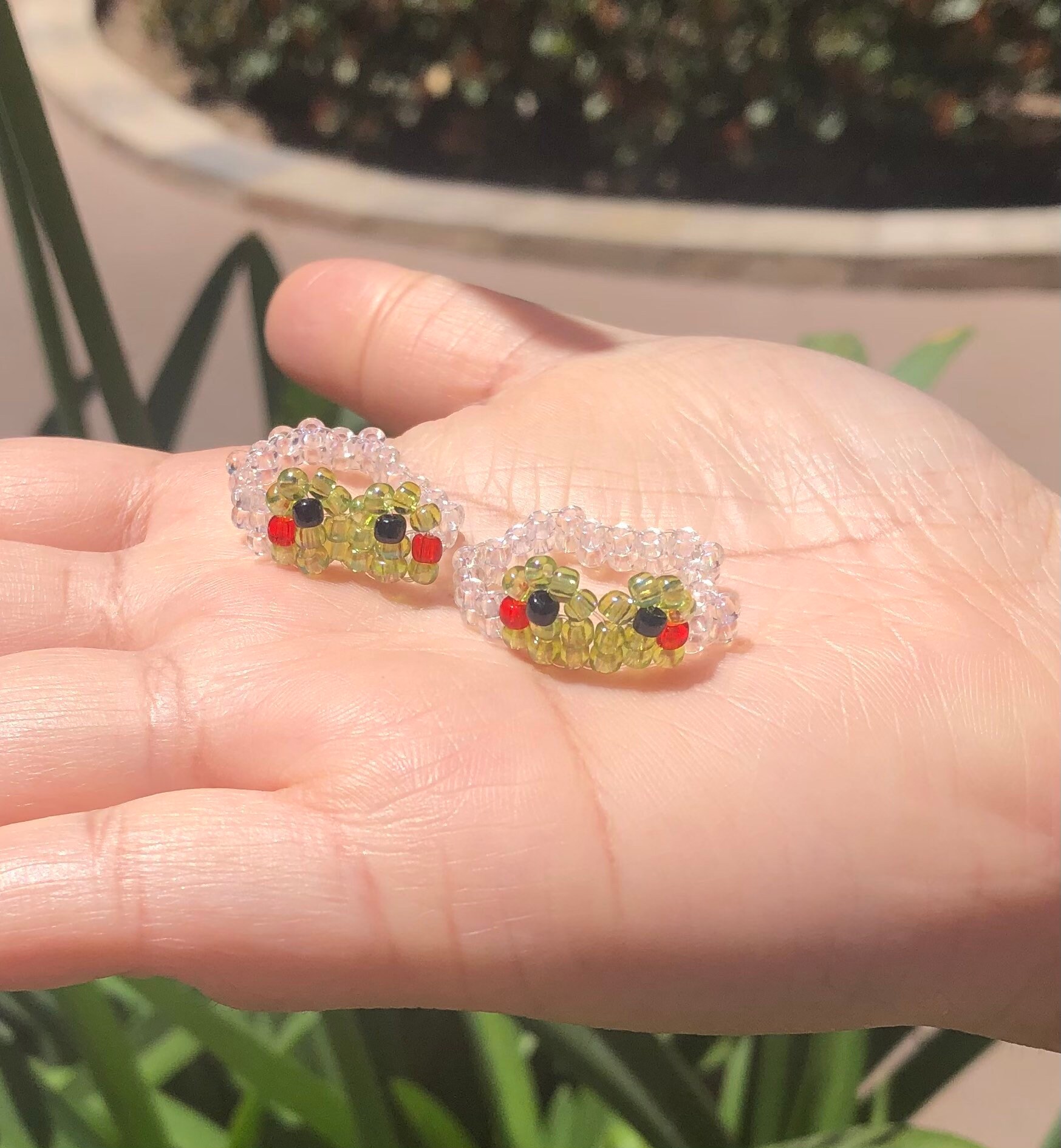frog fidget ring