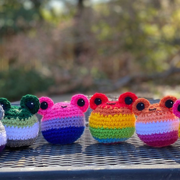 Crochet Pride Frog Amigurumi