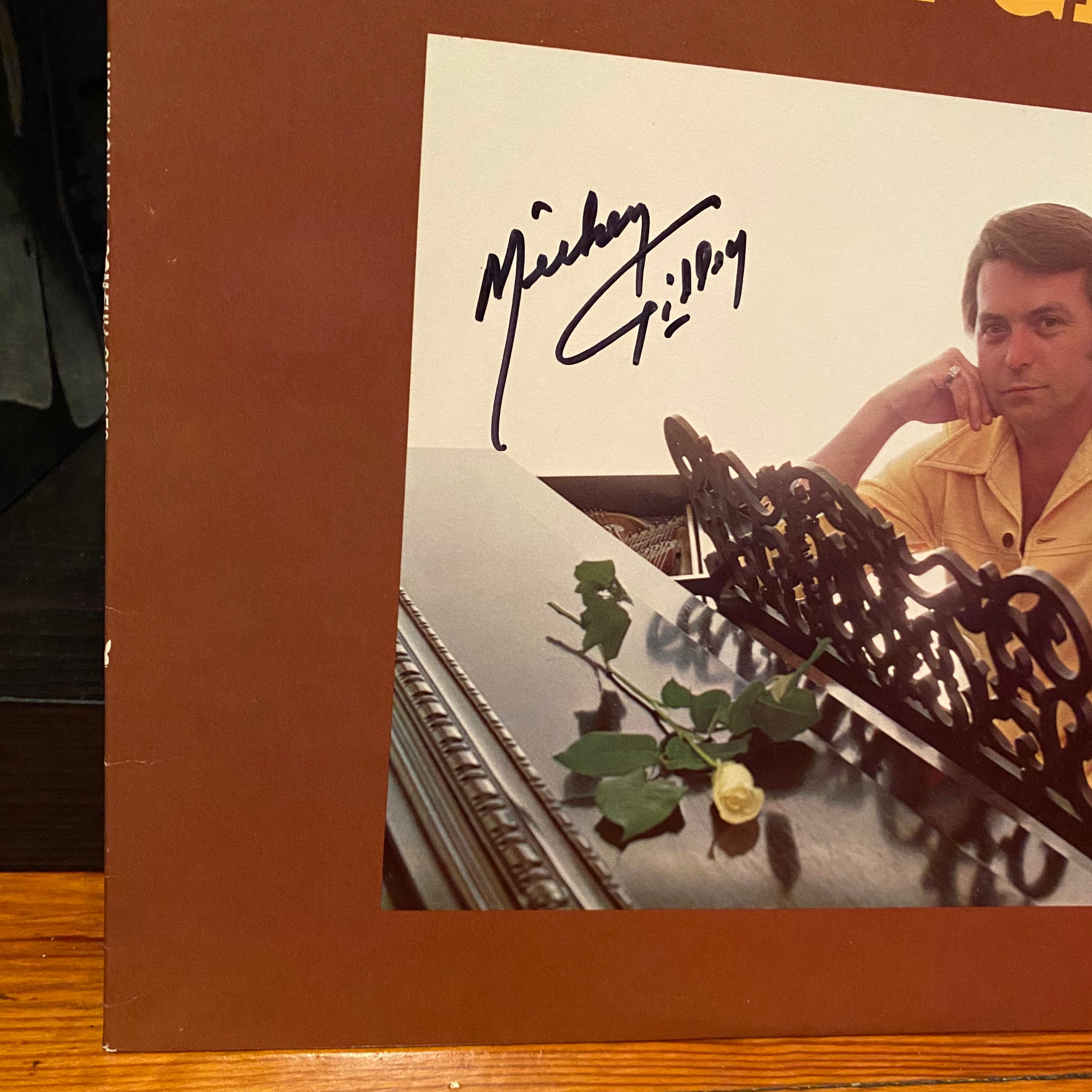 Mickey Gilley Room Full Of Roses